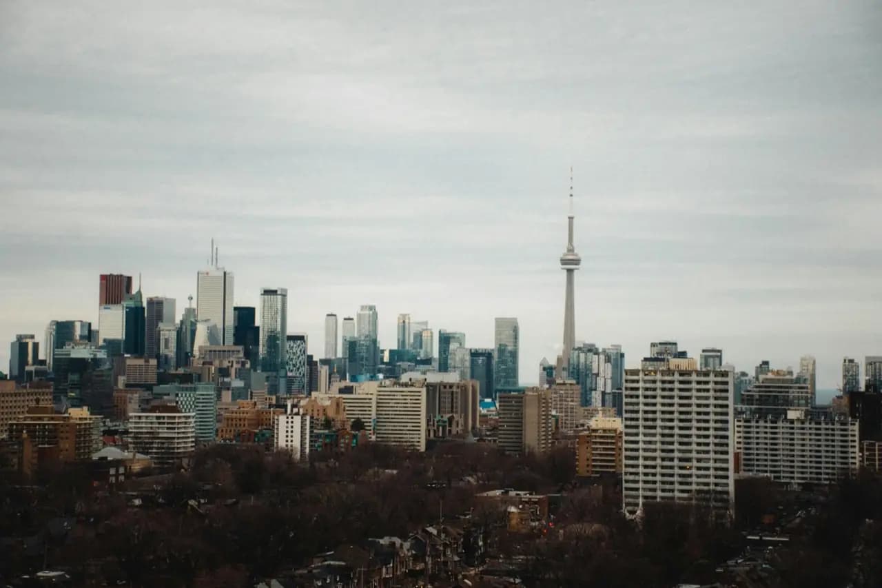 Toronto, Ontario — location de conteneurs et vente de bennes